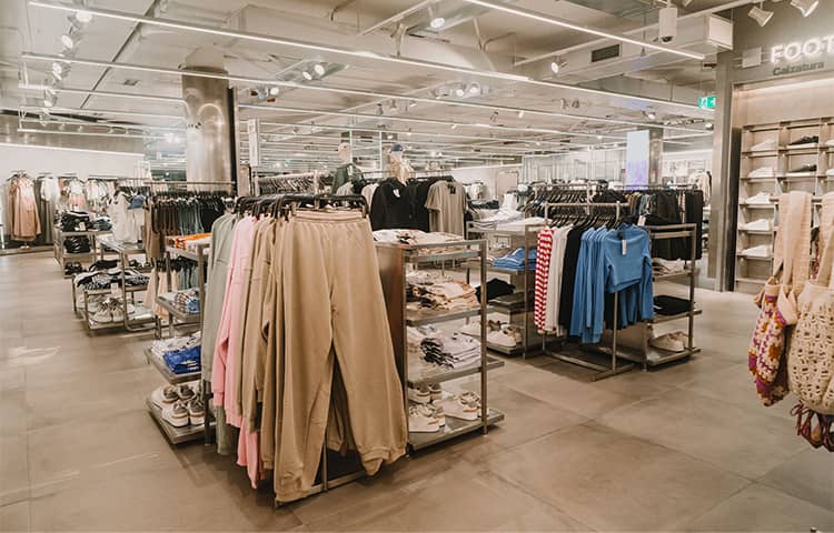 Pull&Bear - foto 3