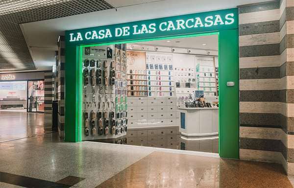 LA CASA DE LAS CARCASAS